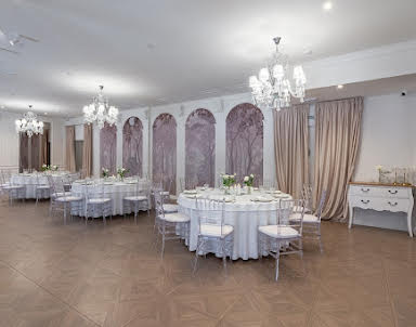  ресторан Серый дом