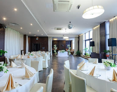  ресторан Flash Royal