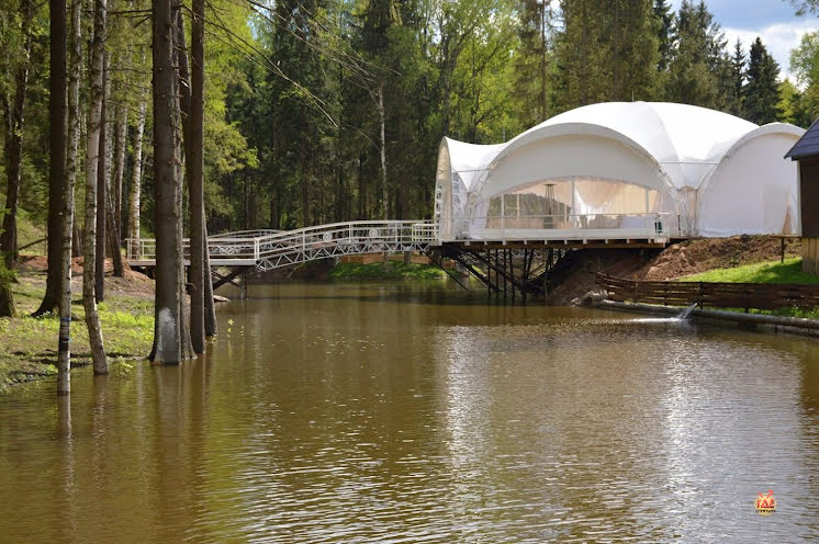 Шатер «Лесные озёра» в «Бабин Двор» фотография №12