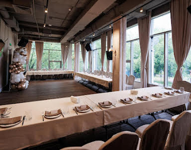  ресторан Сытый лось на Большой Семёновской