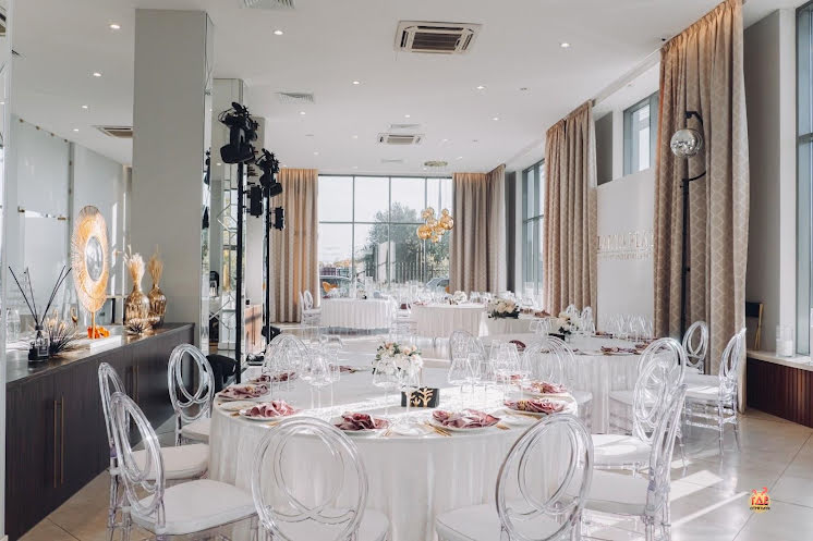 Основной зал  в «Lahta Plaza» фотография №7