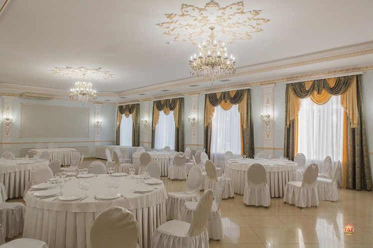 Зал "Бирюзовый" в «Версаль» фотография №13