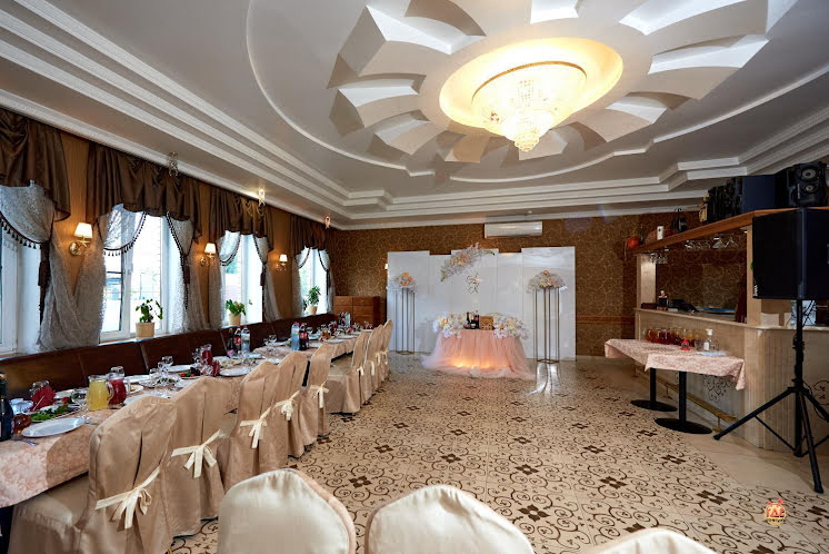 Основной зал в «Чапаев» фотография №19