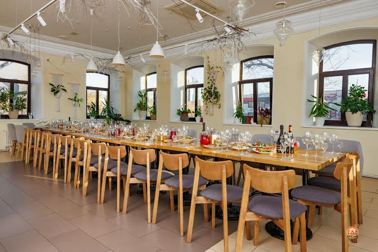 Зал на 45 чел.  в «Штолле» фотография №1