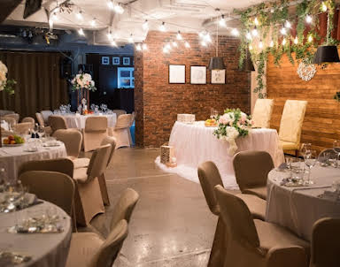 День рождения в Бенефит Плаза