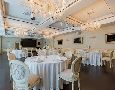  ресторан Del Mar на Туристской