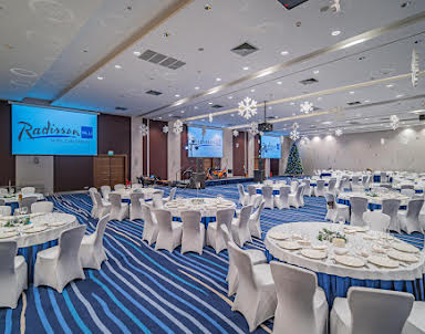  ресторан Radisson Blu Hotel