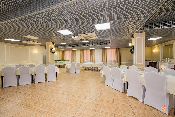 Зал на 70 человек в «Tessa&Bigly» фотография №10