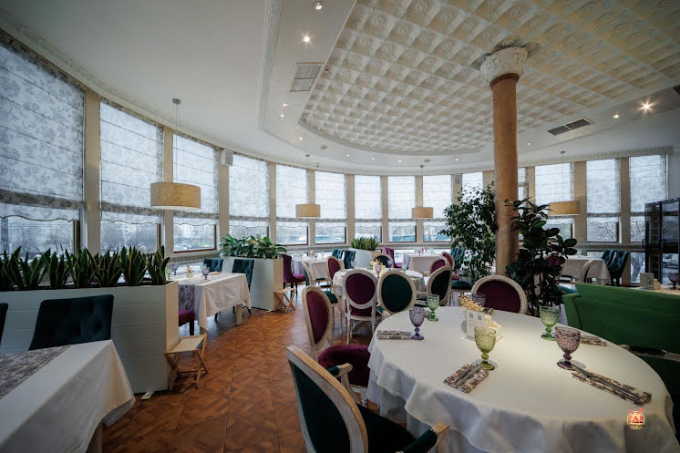 Зал оранжерея в «Манави» фотография №2