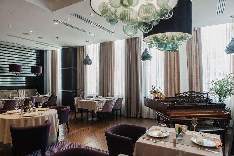 Ресторан "Новум" в «SHERATONPLAZA Ufa - Congress Hotel» фотография №7