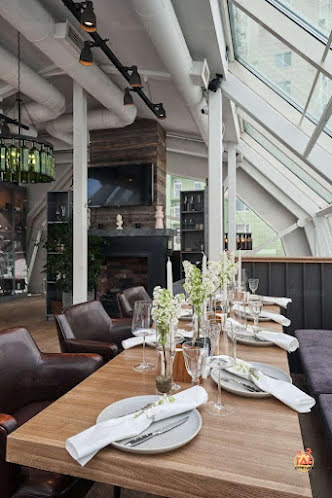 Зал на 2 этаже в «Хлеб и Вино на Вернадского» фотография №4