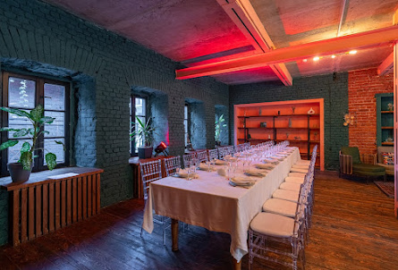 WATT HALL в WATT HALL