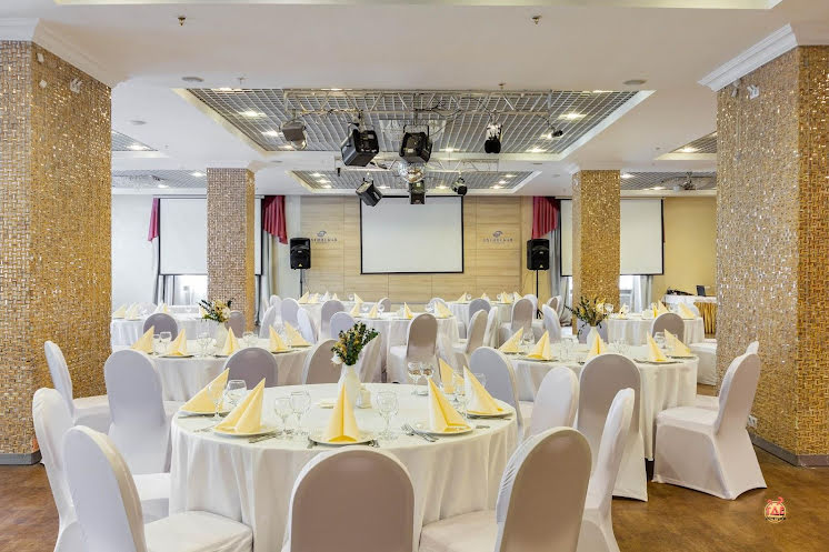 Зал «Ассамблея» в «Охтинская» фотография №1