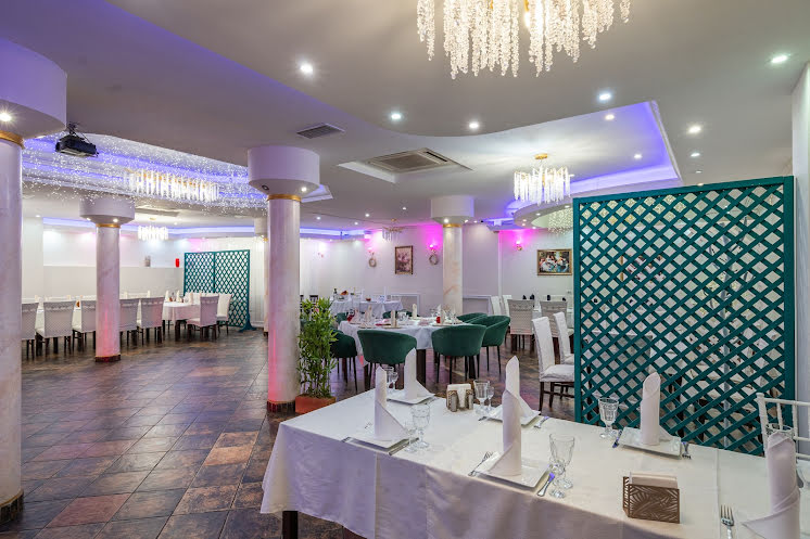 Зал на 2 этаже в «Европа» фотография №15