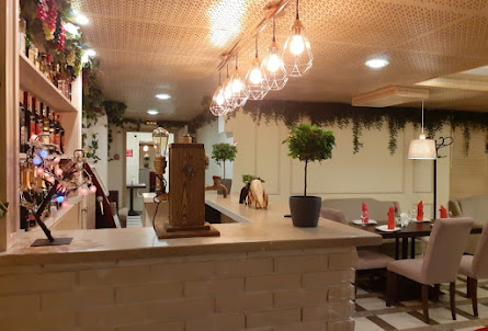 Основной зал в Основной зал