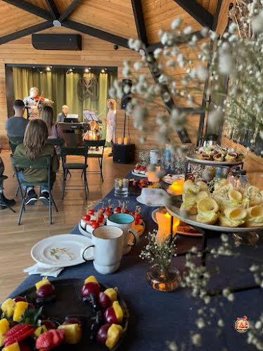 Основной зал в «Five Star Place» фотография №6