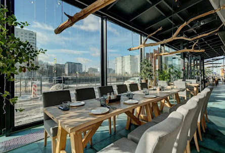 Веранда в Основной зал