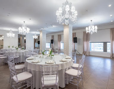  ресторан Серый дом