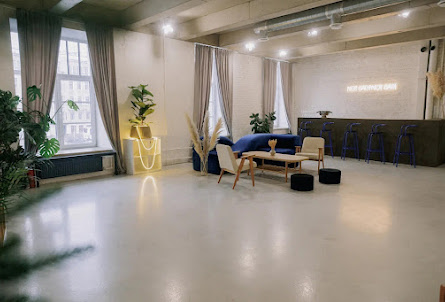 Зал 3 в Зал 2