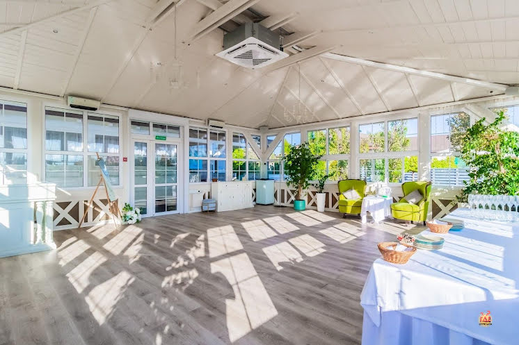 Стеклянная беседка в «Риверсайд» фотография №8