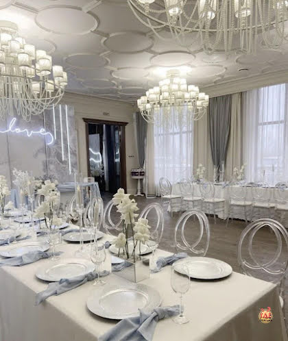 Зал «Гуси-Лебеди» в «Чёрная утка» фотография №7