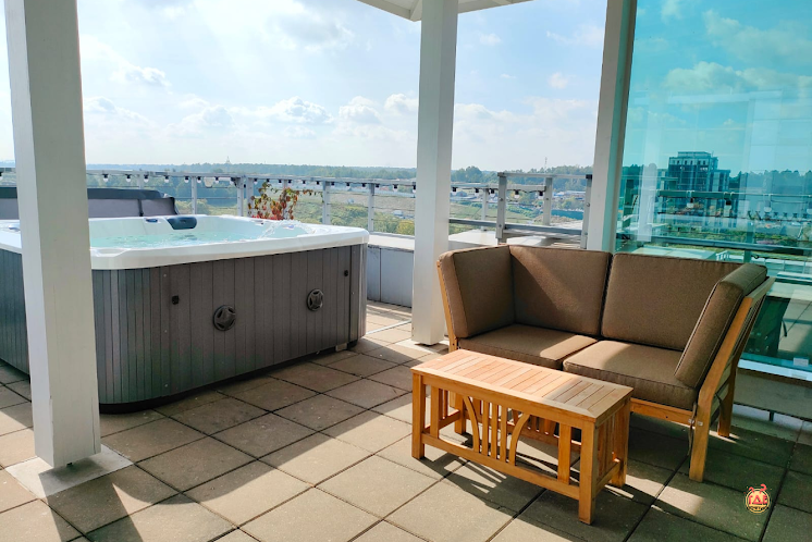 Открытая терраса в «Astro Plaza» фотография №13