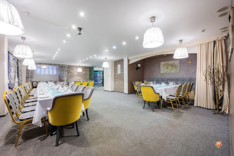 Основной зал в «Шоколад» фотография №4