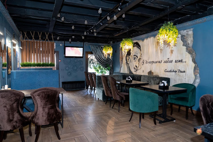 Основной зал в «С. Дали» фотография №1