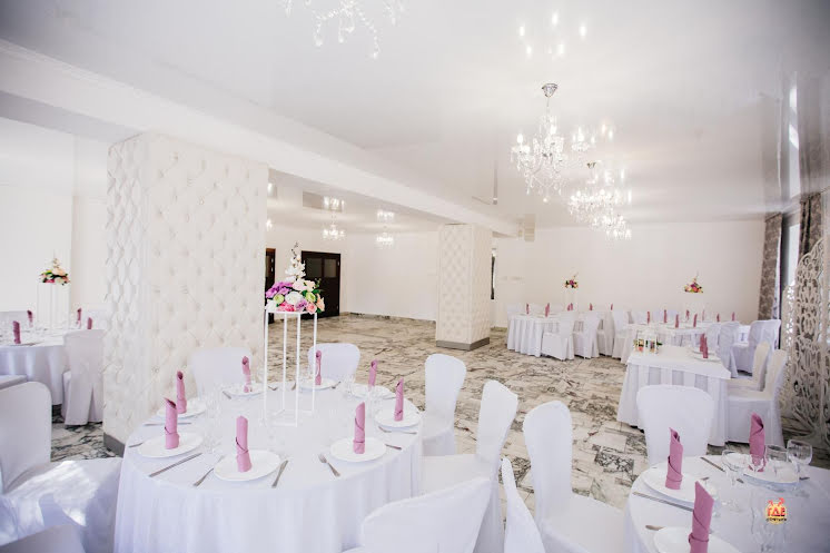 Банкетный зал «Серебро» в «Лесные Дали» фотография №3