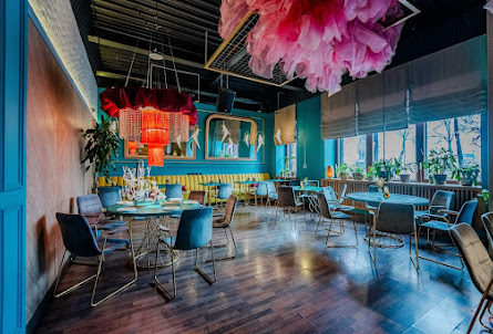 Основной зал в Основной зал