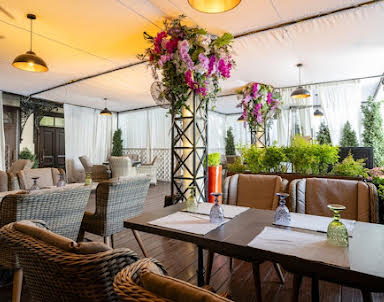  ресторан Гусятникоff