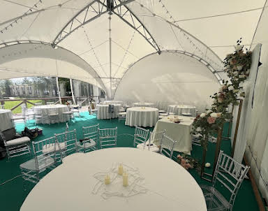  ресторан Уральский Двор