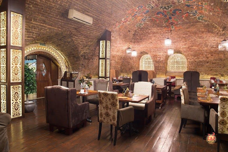 Каминный зал в «Butin» фотография №1