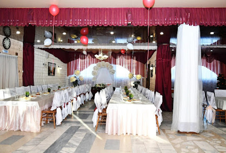 Основной зал в Основной зал