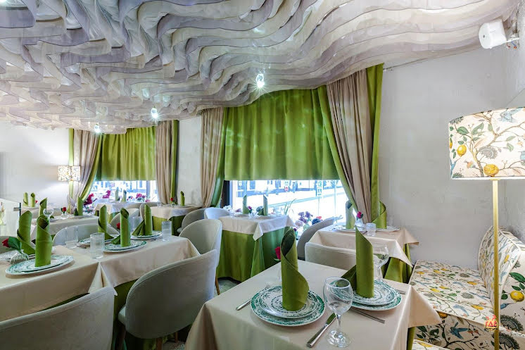 Банкетный зал  в «Date» фотография №14