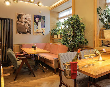  ресторан Beefstroganoff Grill