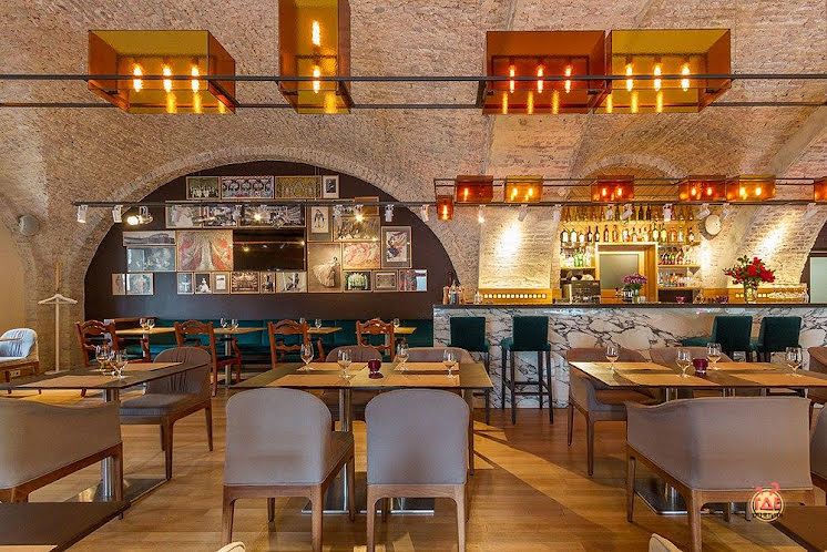 Основной зал в «Teatro» фотография №14