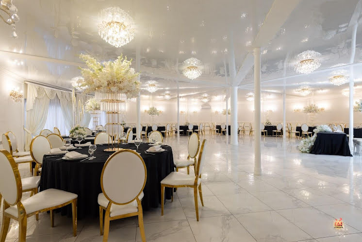 Большой зал в «БониМариЯ» фотография №4