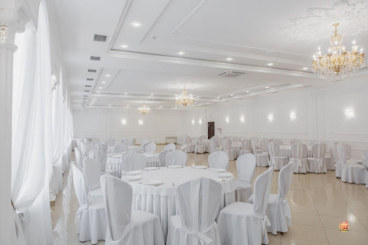 Зал "Римский" в «Версаль» фотография №15