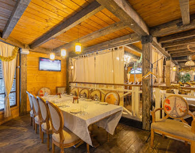  ресторан Место Встречи на Композиторов