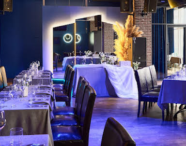  ресторан Караоке-бар Avenю