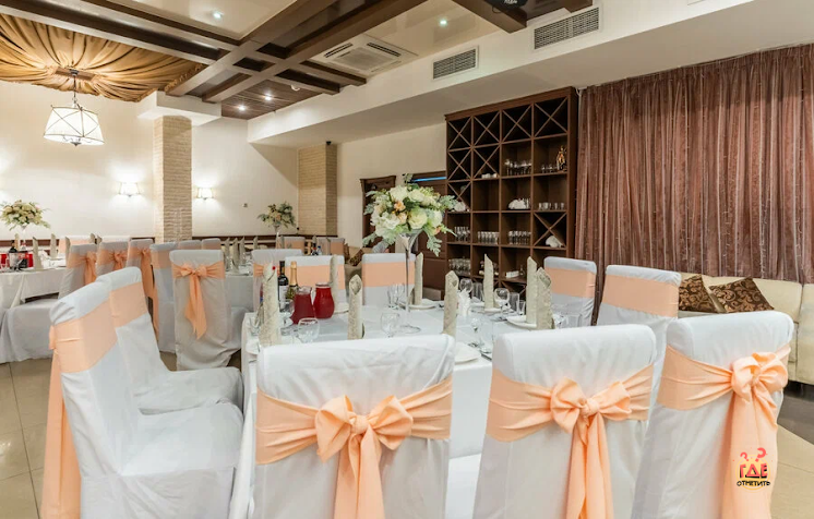 Основной зал в «ВИЛЛАДЖ» фотография №7