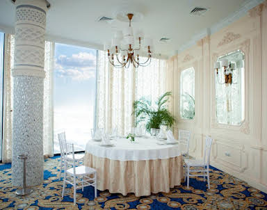  ресторан Гранд Отель «Видгоф»