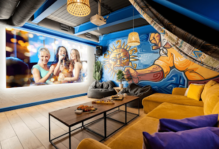 Зал "Аргентина" в Зал "Африка"