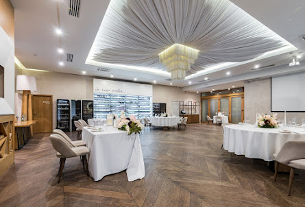 Винный зал в Каминный зал