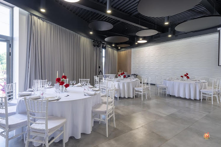Gallery в «GOPARK HOTEL» фотография №1