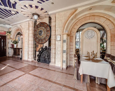  ресторан Тирокафтери