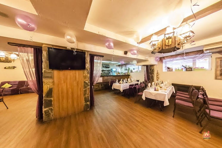 Основной зал в «Баклажан» фотография №12