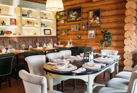 Каминный зал в Чердак