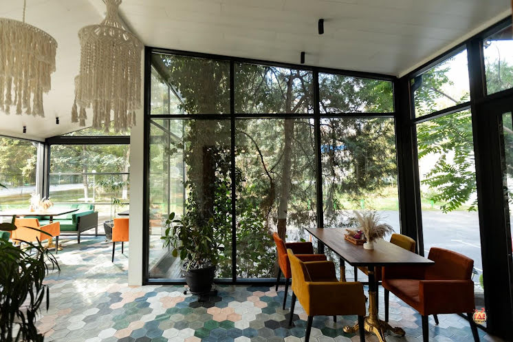 Малый зал с террасой  в «Сабли-Зубы» фотография №1